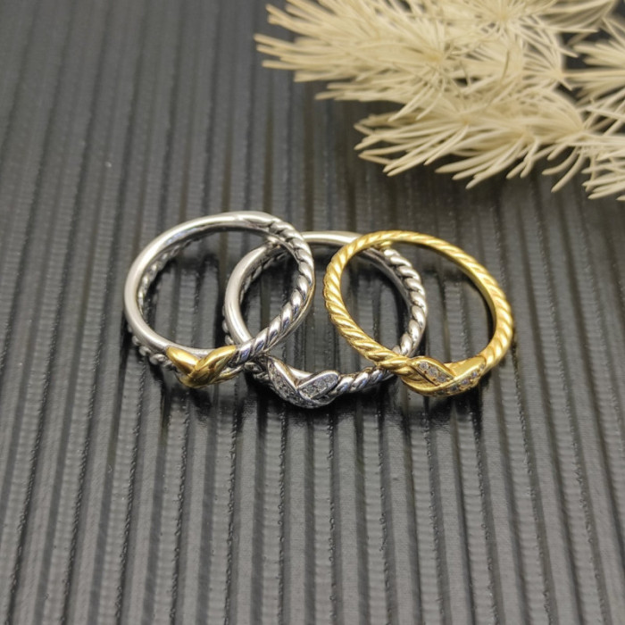 David Yurman 2.2mm Gold Cable X Pavé Diamond Ring