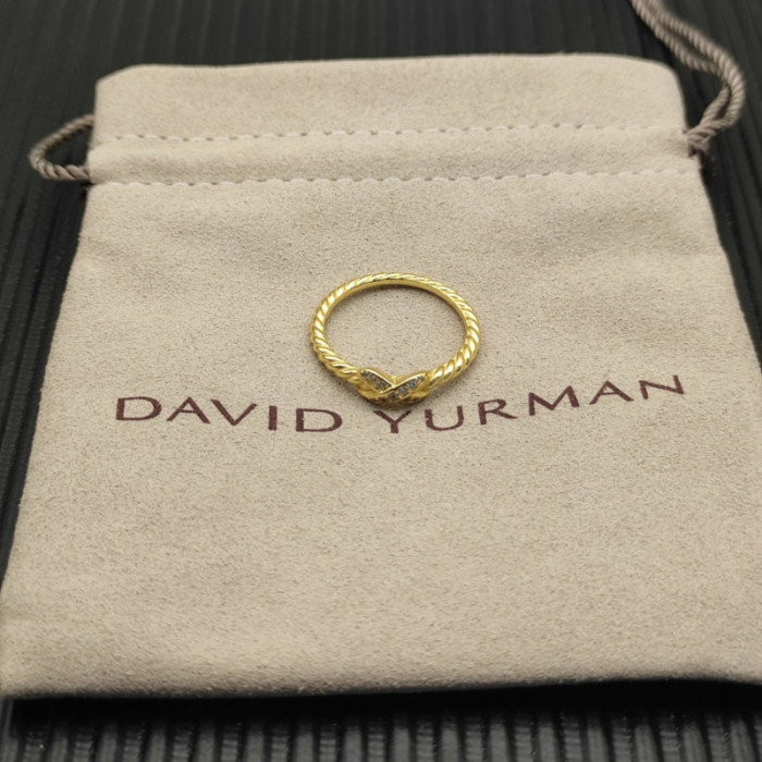 David Yurman 2.2mm Gold Cable X Pavé Diamond Ring