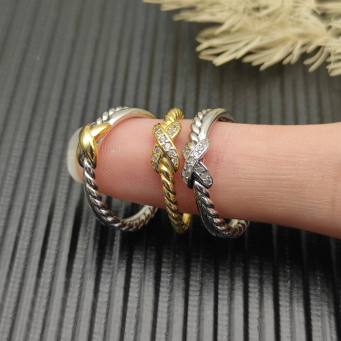 David Yurman 2.2mm Gold Cable X Pavé Diamond Ring