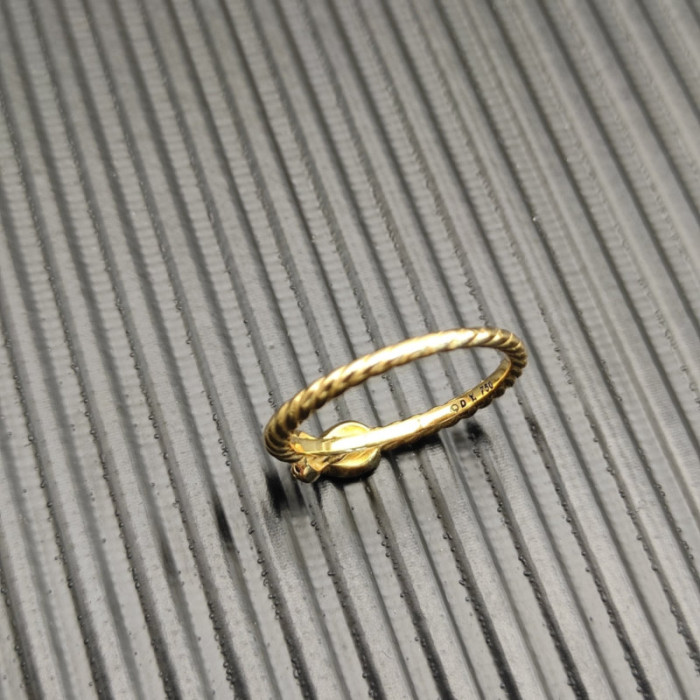 David Yurman 2.2mm Gold Cable X Pavé Diamond Ring