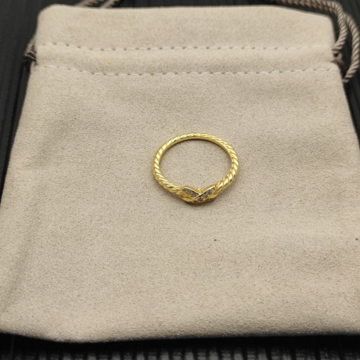 David Yurman 2.2mm Gold Cable X Pavé Diamond Ring