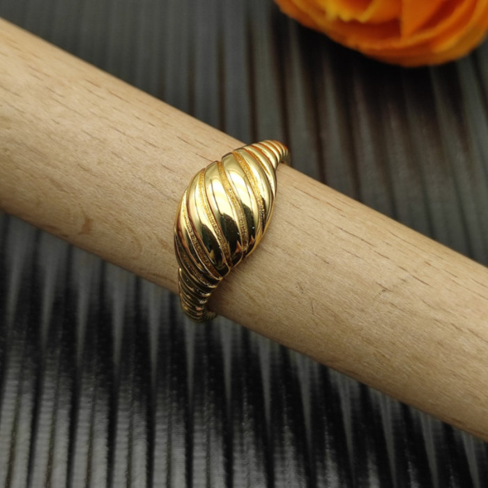 David Yurman 10mm Gold Wave Ring