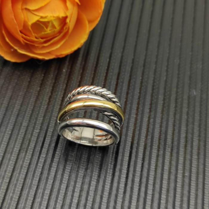 David Yurman 17.5mm Gold and Silver Five-Line Cross Pavé Diamond Ring